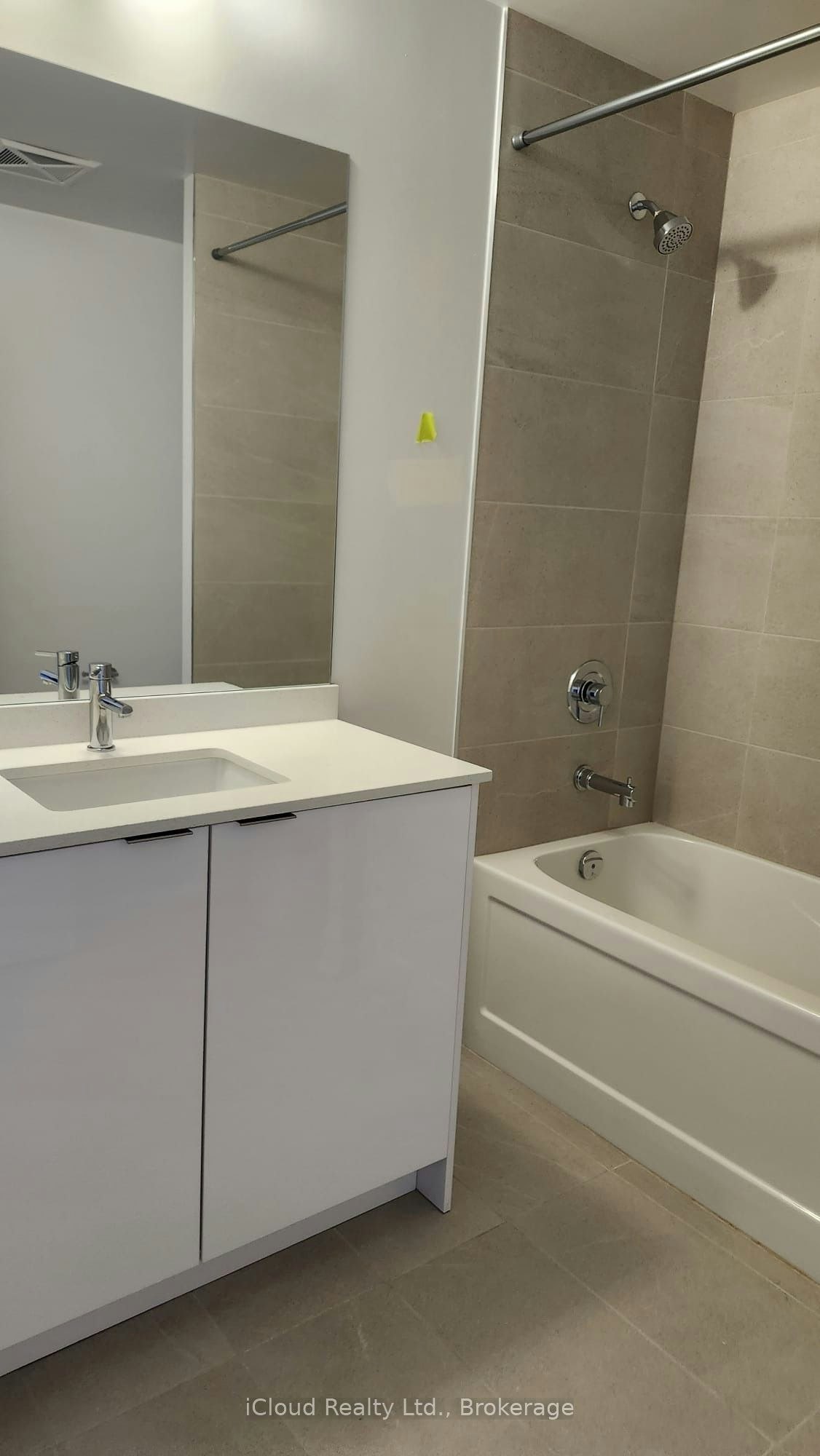 106 B-115 Nipissing Road, Milton, ON, L9T 1R3 - 3
