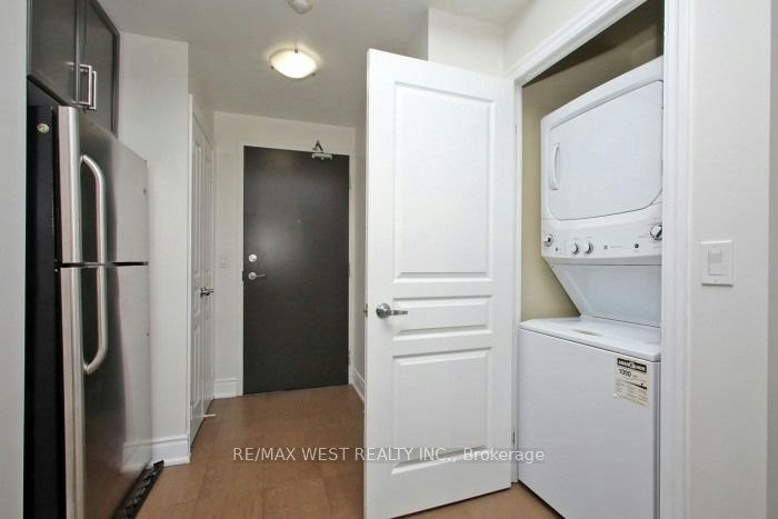 903-225 Webb Drive, Mississauga, ON, L5B 4P2 - 13