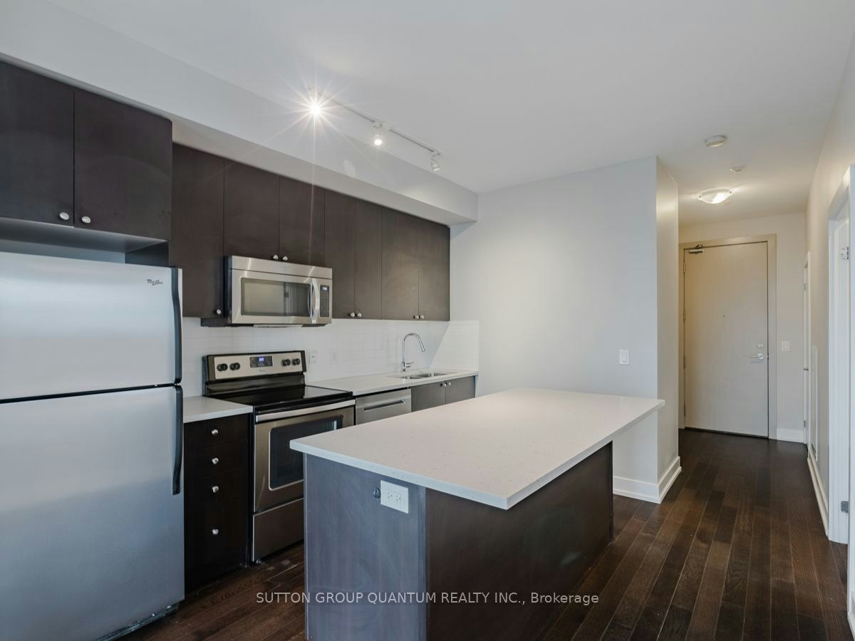 801-1638 Bloor Street W, Toronto, ON, M6P 0A6 - 3