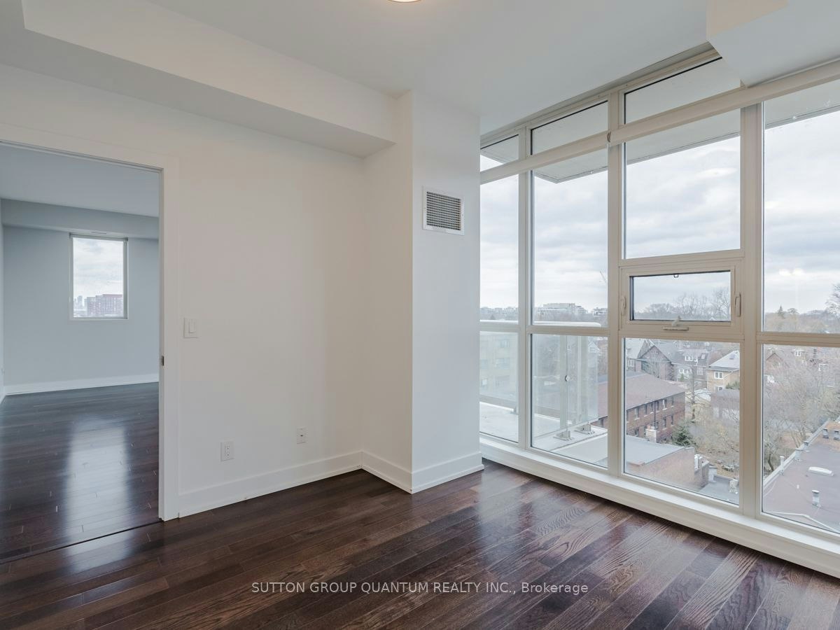 801-1638 Bloor Street W, Toronto, ON, M6P 0A6 - 11