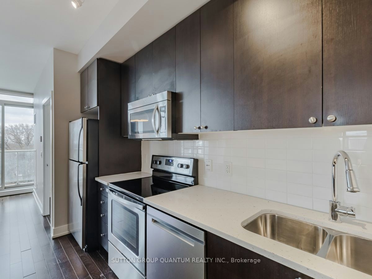 801-1638 Bloor Street W, Toronto, ON, M6P 0A6 - 5