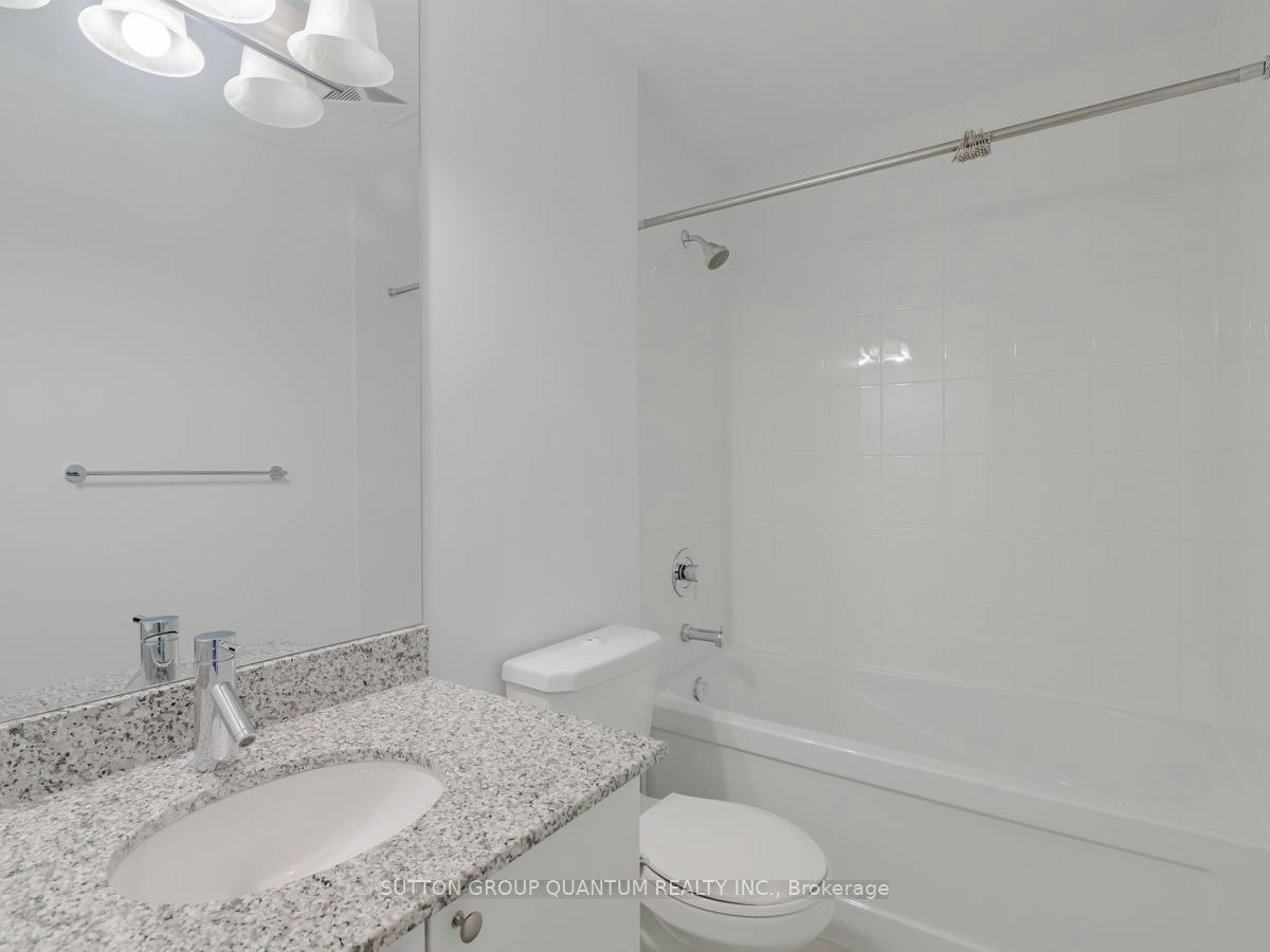 801-1638 Bloor Street W, Toronto, ON, M6P 0A6 - 17