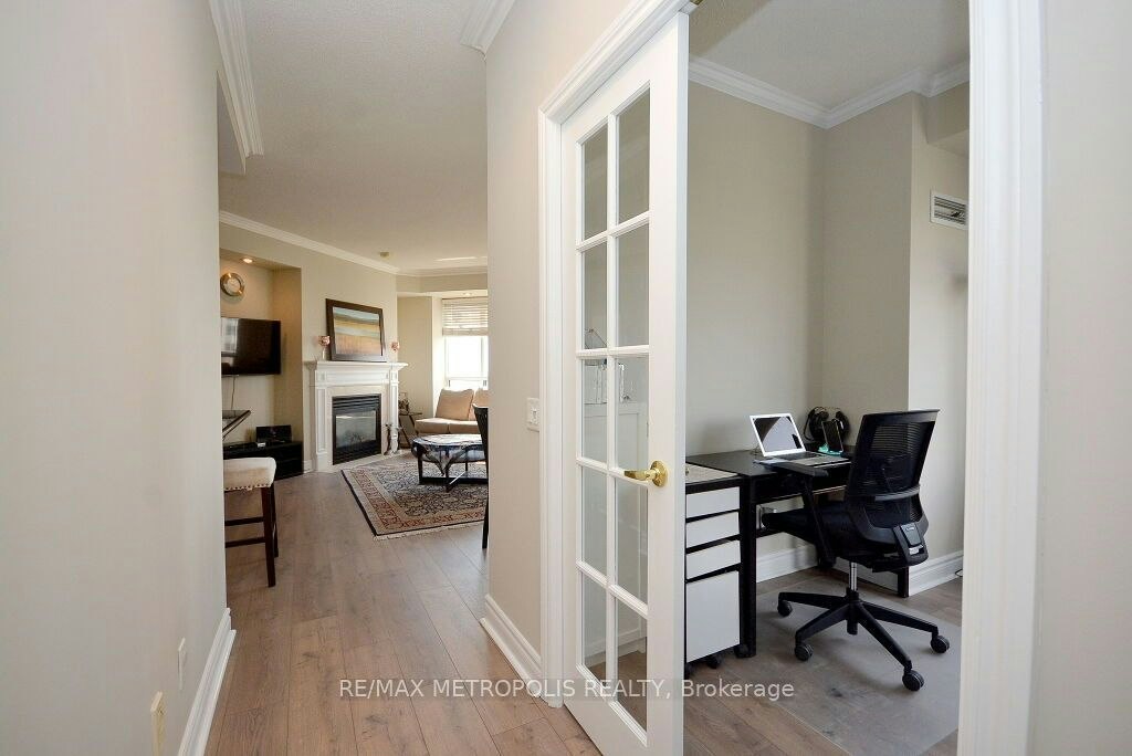 2612-25 Kingsbridge Garden Circle, Mississauga, ON, L5R 4B1 - 12