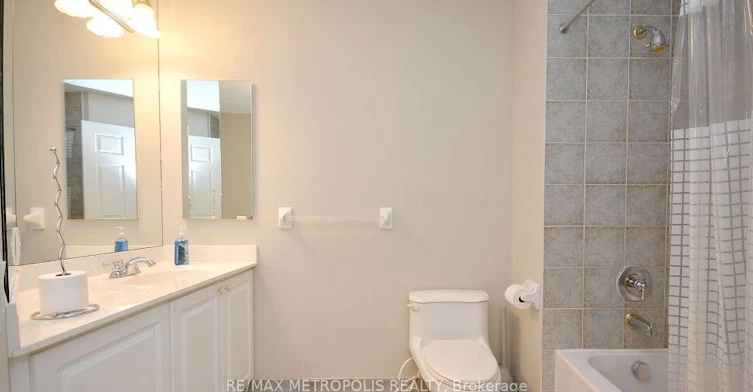 2612-25 Kingsbridge Garden Circle, Mississauga, ON, L5R 4B1 - 20