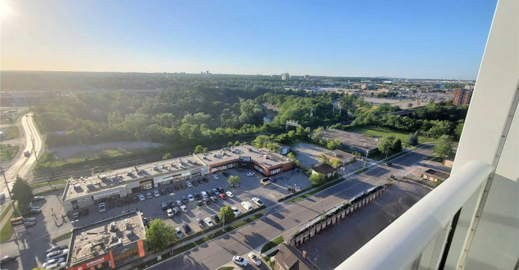 1701-65 Speers Road, Oakville, ON, L6K 3V5 - 2