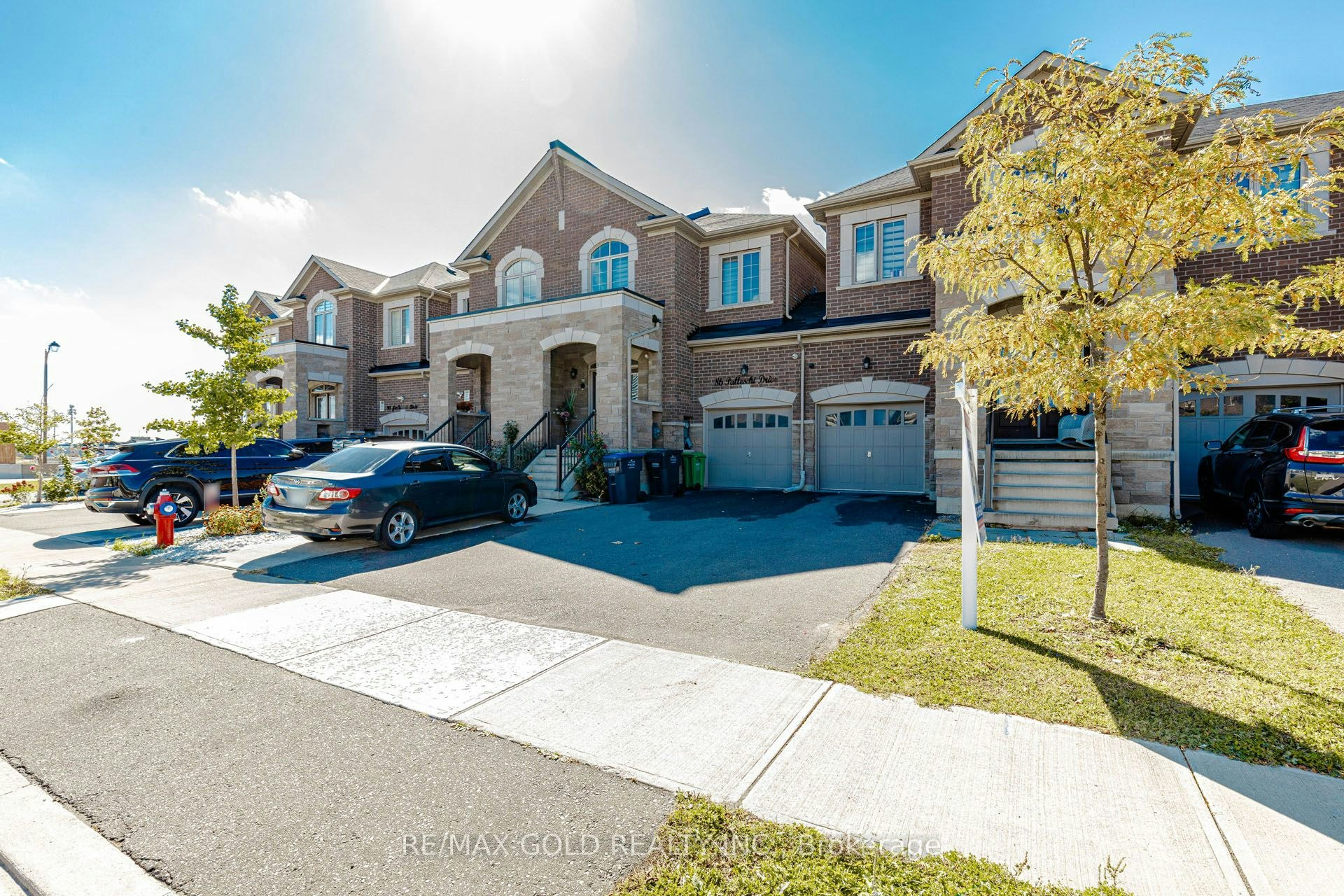 84 Palleschi Drive, Brampton, ON, L6P 3B5
