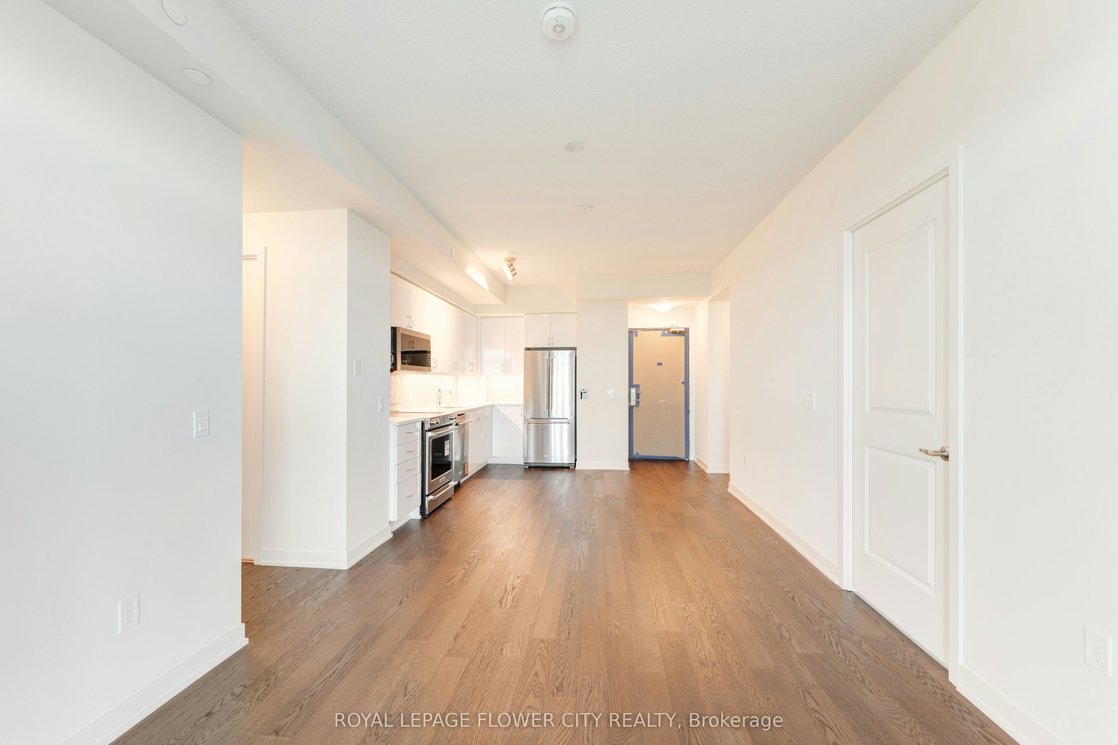 PH404-38 Annie Craig Drive, Toronto, ON, M8V 0G9 - 12