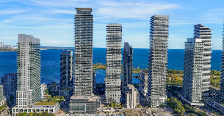 PH404-38 Annie Craig Drive, Toronto, ON, M8V 0G9 - 32