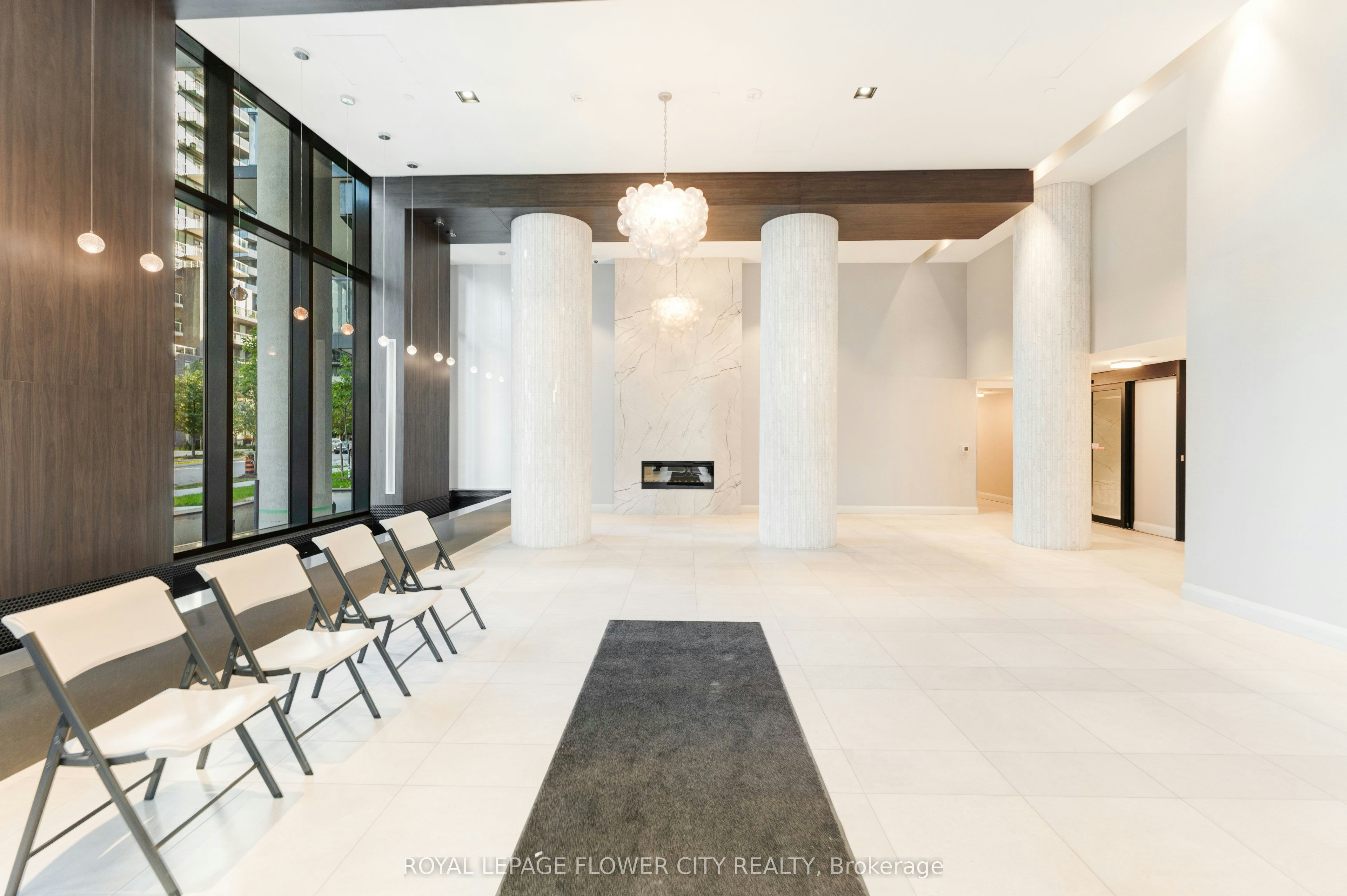 PH404-38 Annie Craig Drive, Toronto, ON, M8V 0G9 - 30