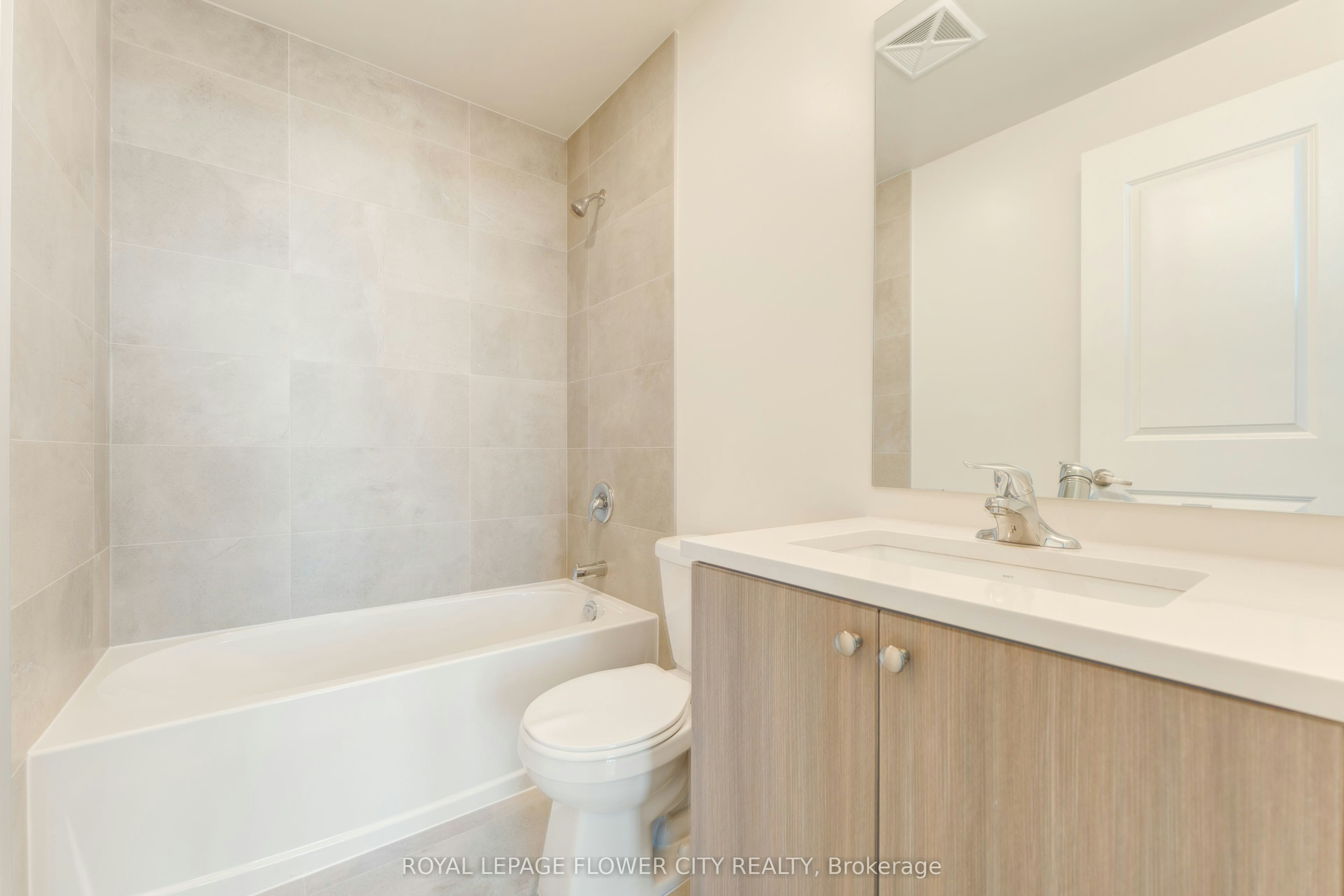 PH404-38 Annie Craig Drive, Toronto, ON, M8V 0G9 - 27