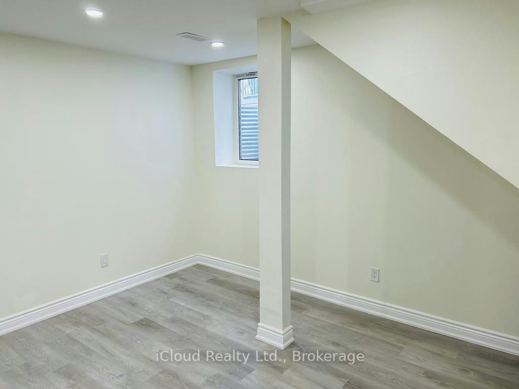 BASEMENT UNIT-35 Brixham Lane, Brampton, ON, L7A 5K2 - 3