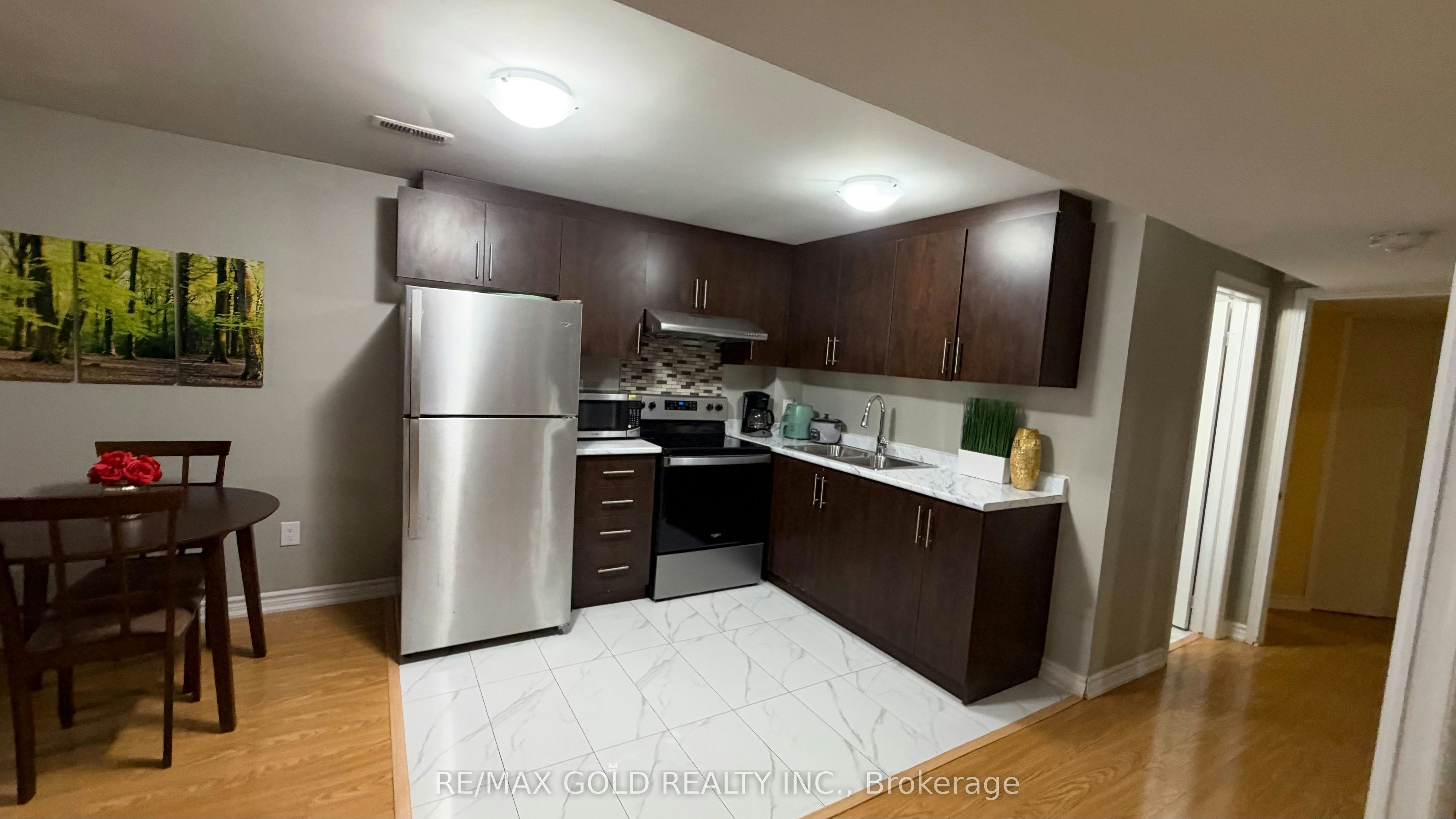 BSMT-3815 Althorpe Circle, Mississauga, ON, L5N 7G3 - 7