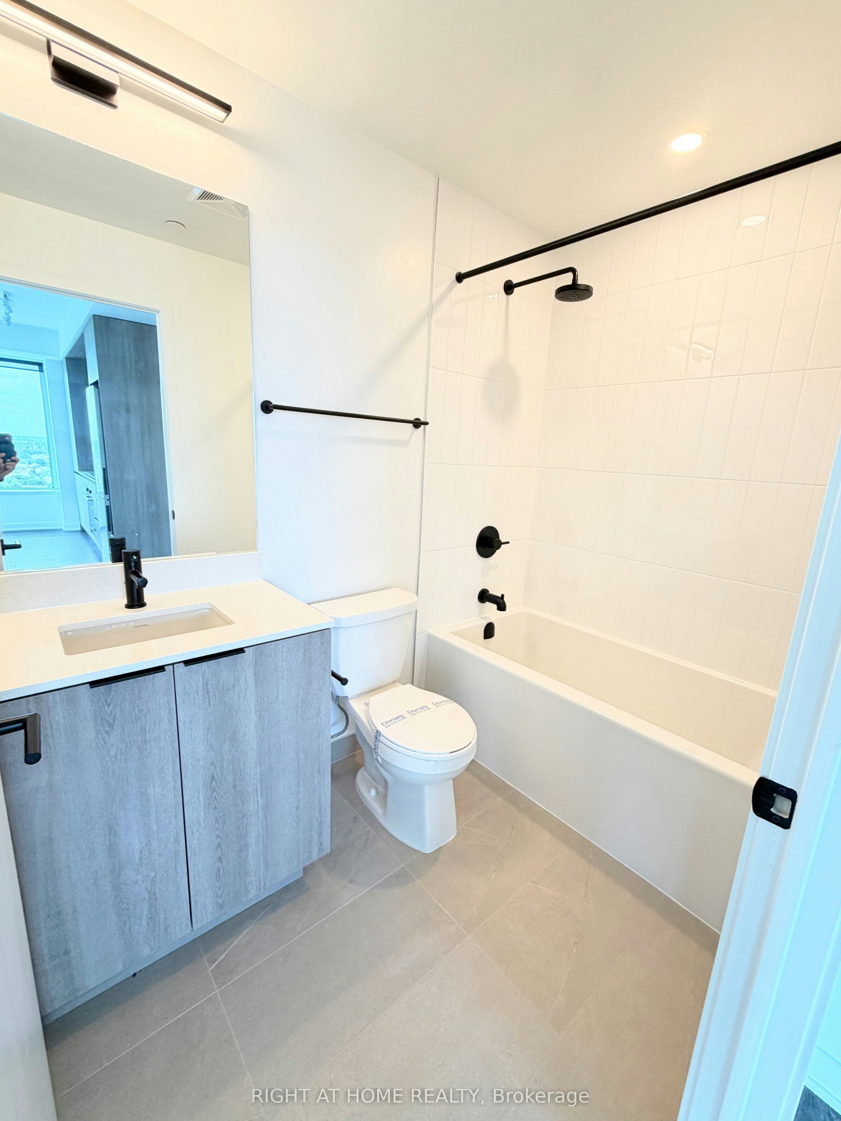 1011-2495 Eglinton Avenue W, Mississauga, ON, L5M 2T2 - 14