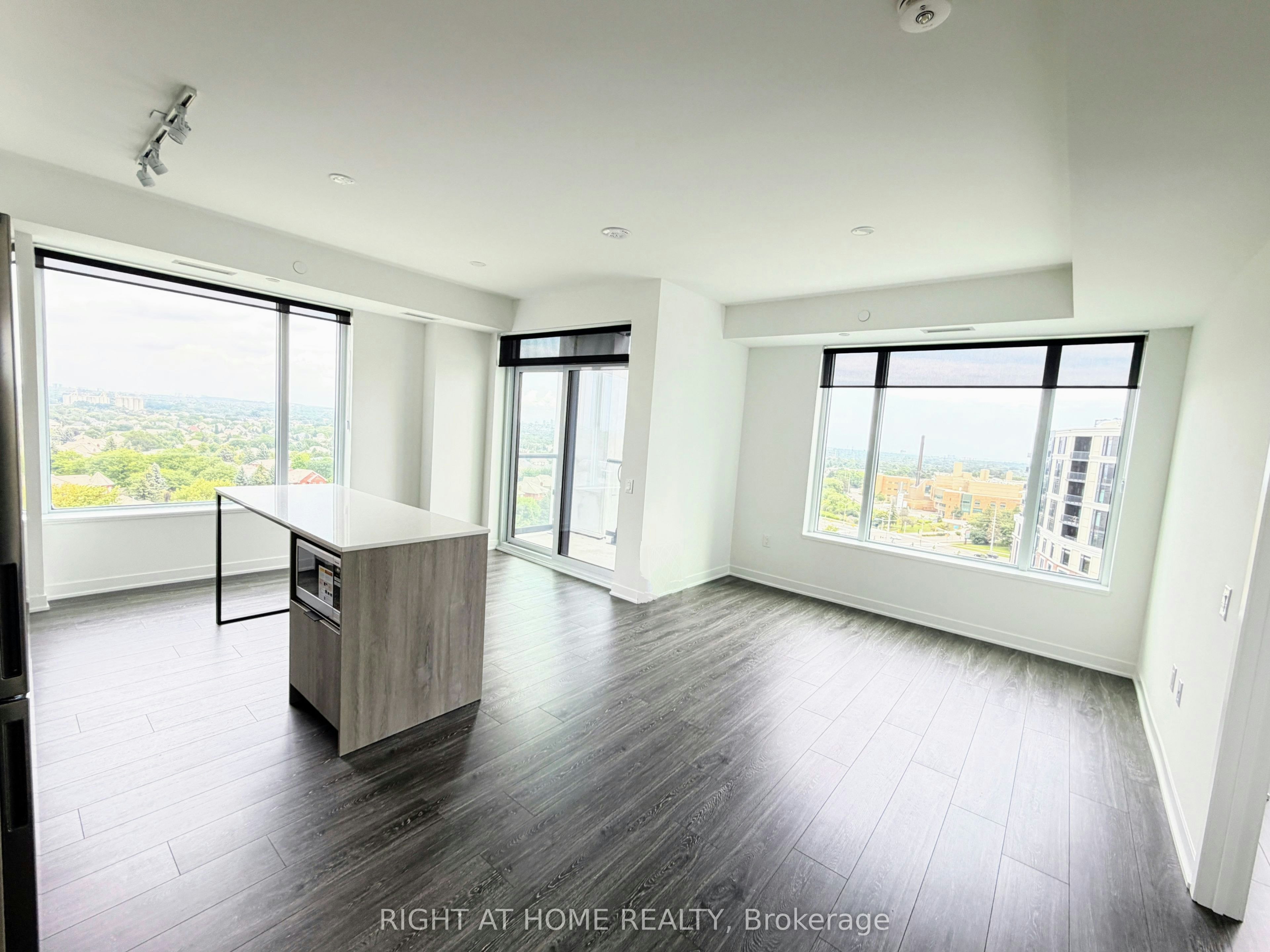 1011-2495 Eglinton Avenue W, Mississauga, ON, L5M 2T2 - 11