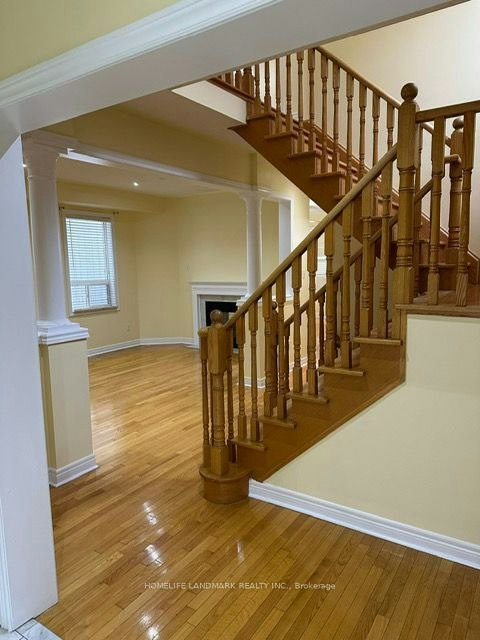 544 Matisse Place, Mississauga, ON, L5W 1M3 - 25