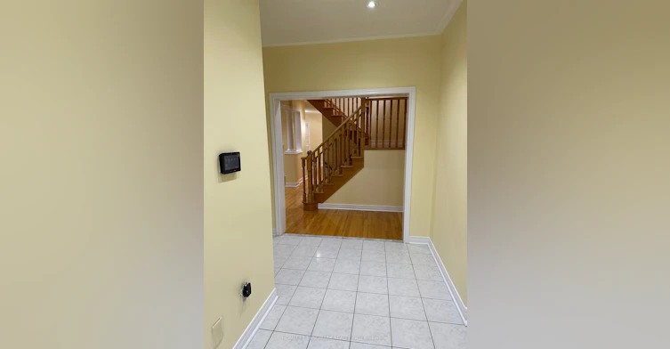 544 Matisse Place, Mississauga, ON, L5W 1M3 - 12