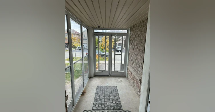 544 Matisse Place, Mississauga, ON, L5W 1M3 - 3