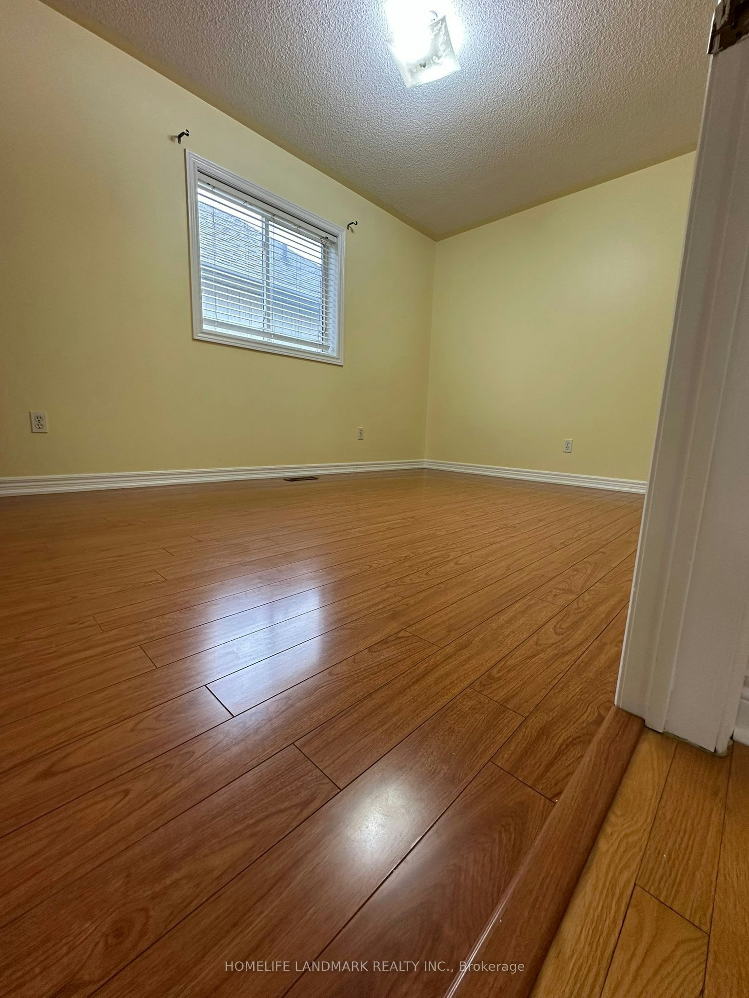 544 Matisse Place, Mississauga, ON, L5W 1M3 - 13
