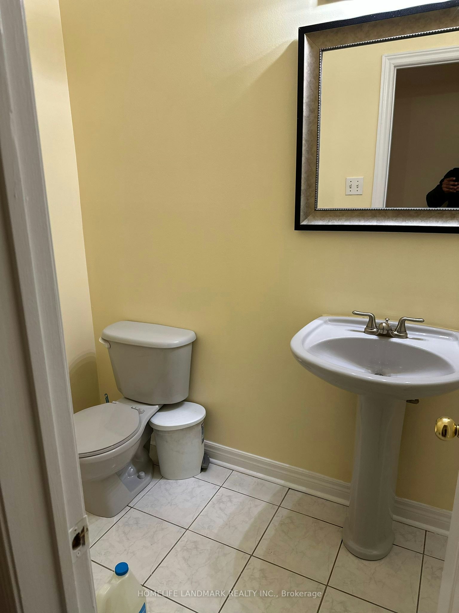 544 Matisse Place, Mississauga, ON, L5W 1M3 - 26