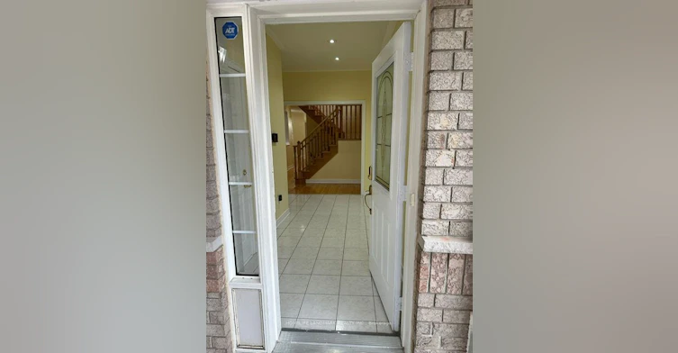 544 Matisse Place, Mississauga, ON, L5W 1M3 - 15