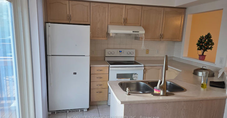 5420 Fallingbrook Drive, Mississauga, ON, L5V 2H6 - 7