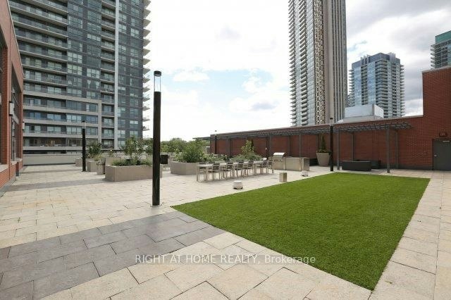 3509-2212 Lake Shore Boulevard W, Toronto, ON, M8V 1A4 - 7