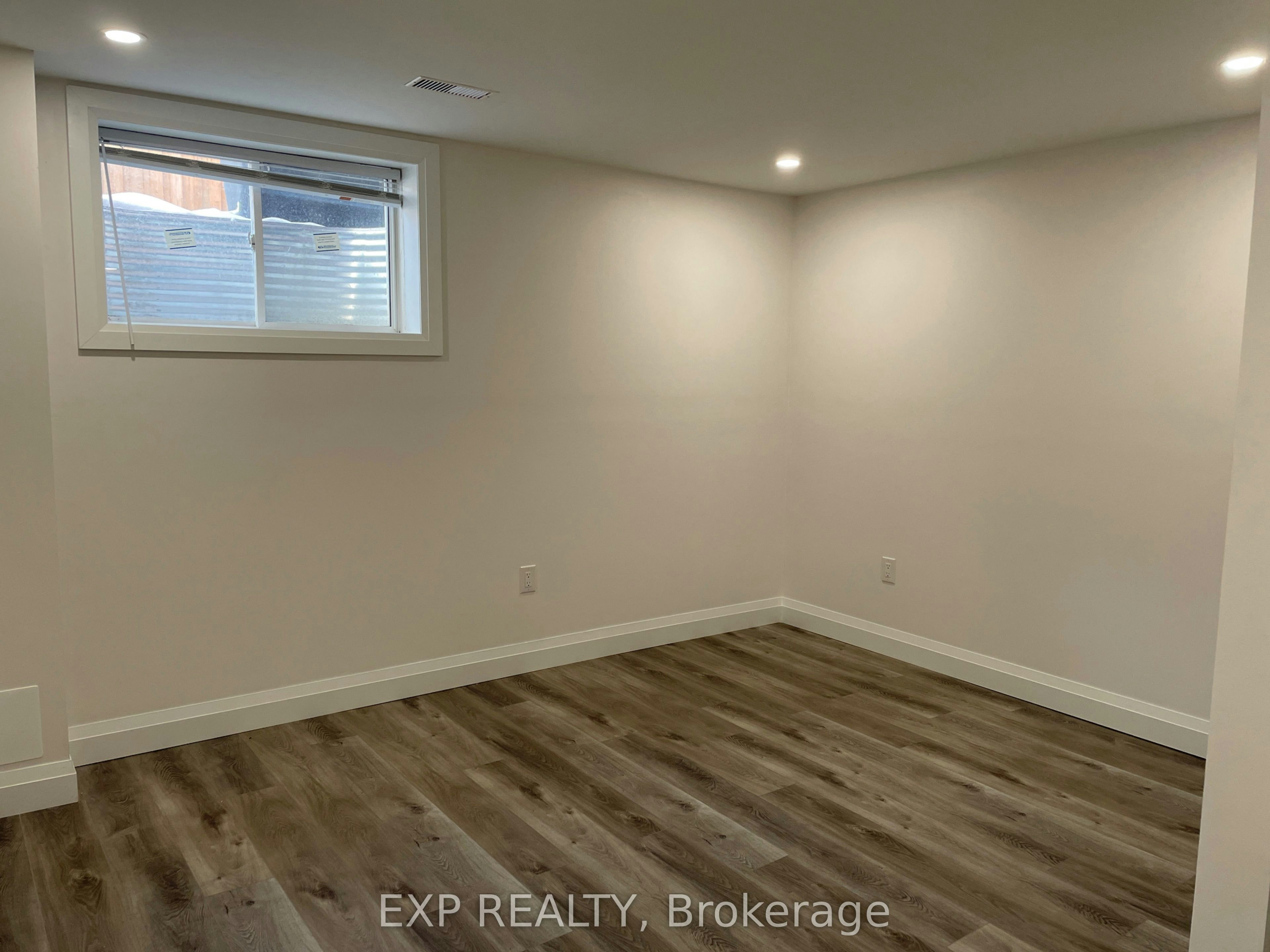 Basement-122 Stowmarket Street, Caledon, ON, L7C 4B2 - 3
