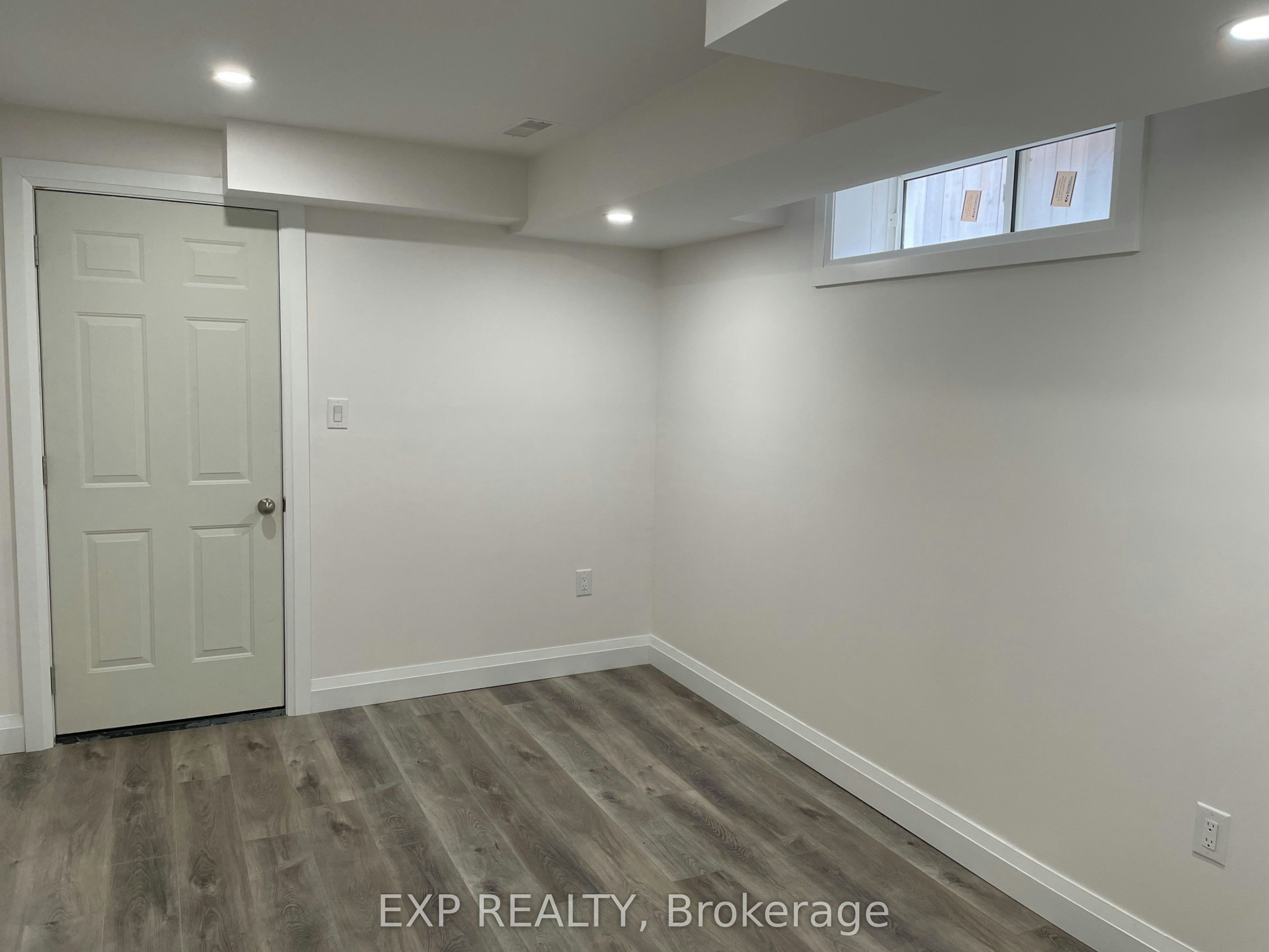 Basement-122 Stowmarket Street, Caledon, ON, L7C 4B2 - 4