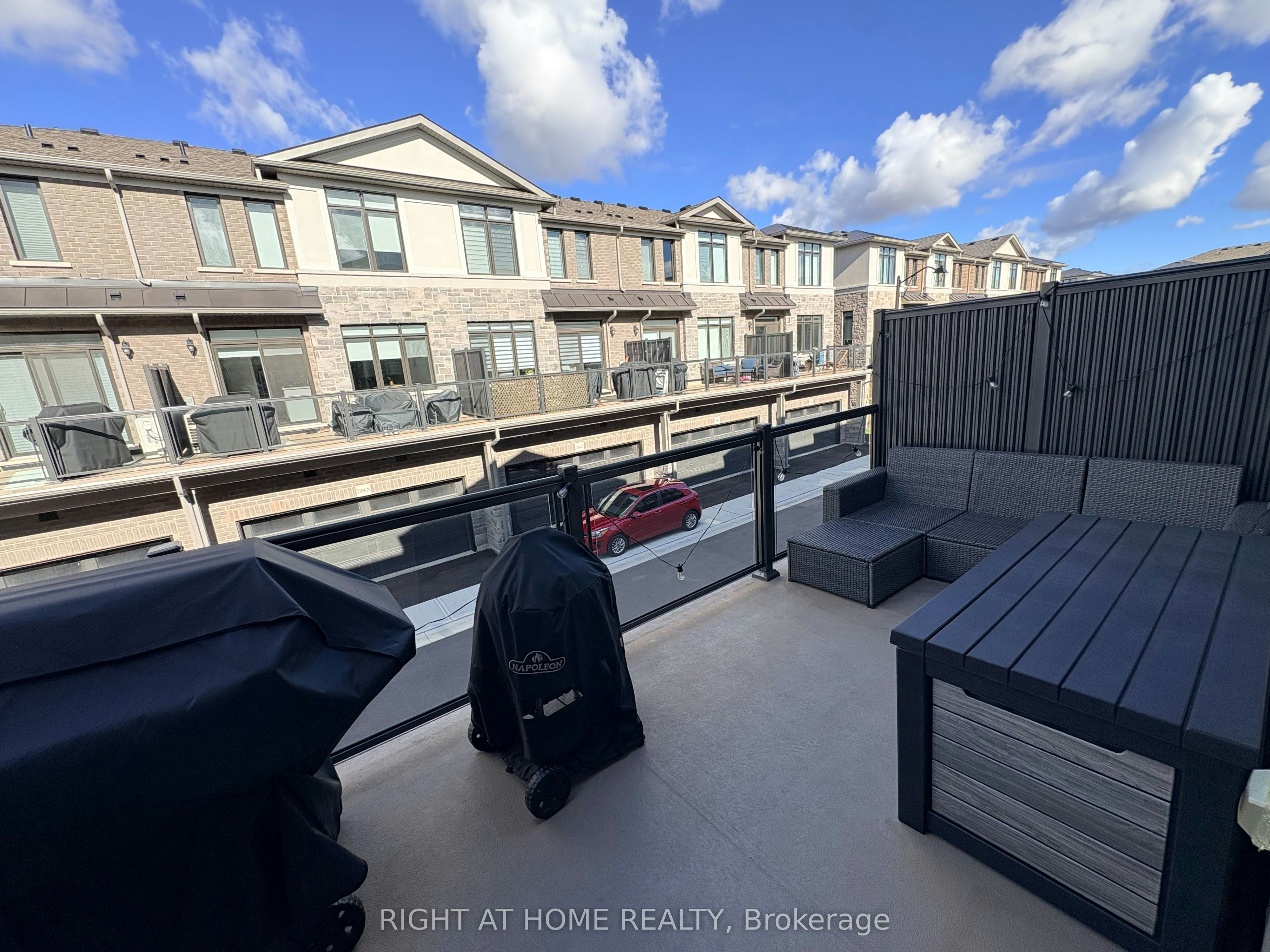 2737 Westoak Trails Boulevard, Oakville, ON, L6M 5T1 - 10