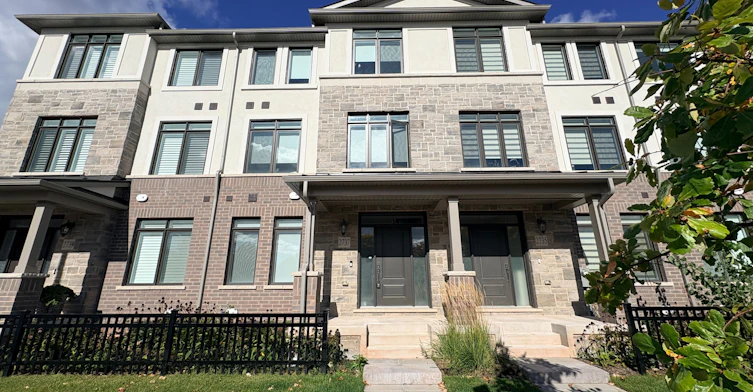 2737 Westoak Trails Boulevard, Oakville, ON, L6M 5T1