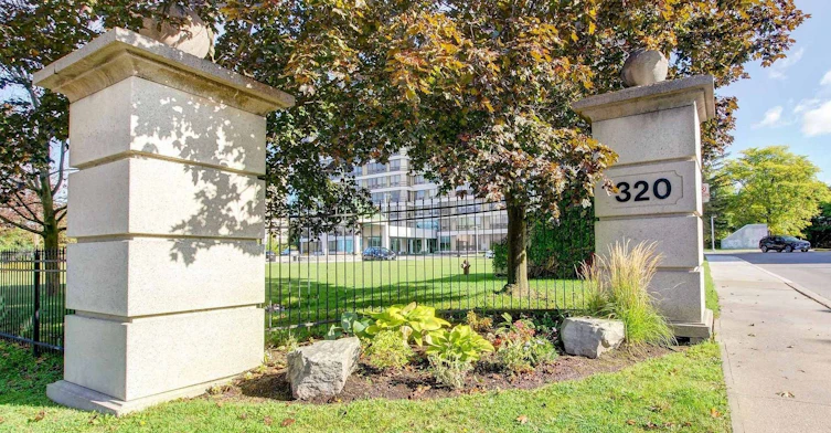 104-320 Mill Street S, Brampton, ON, L6Y 3V2 - 2