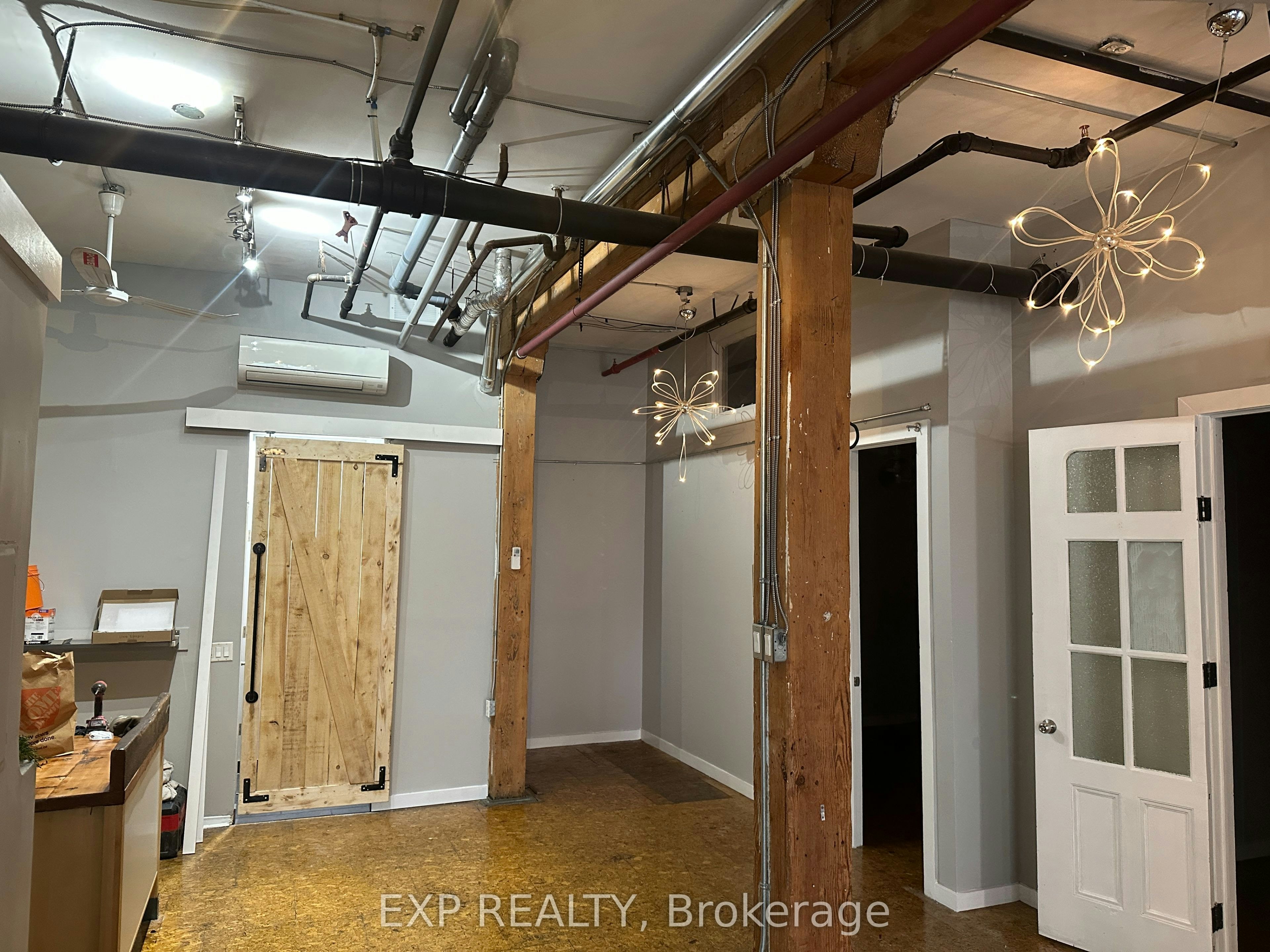 2474-2480 Dundas Street W, Toronto, ON, M6P 1W9 - 7