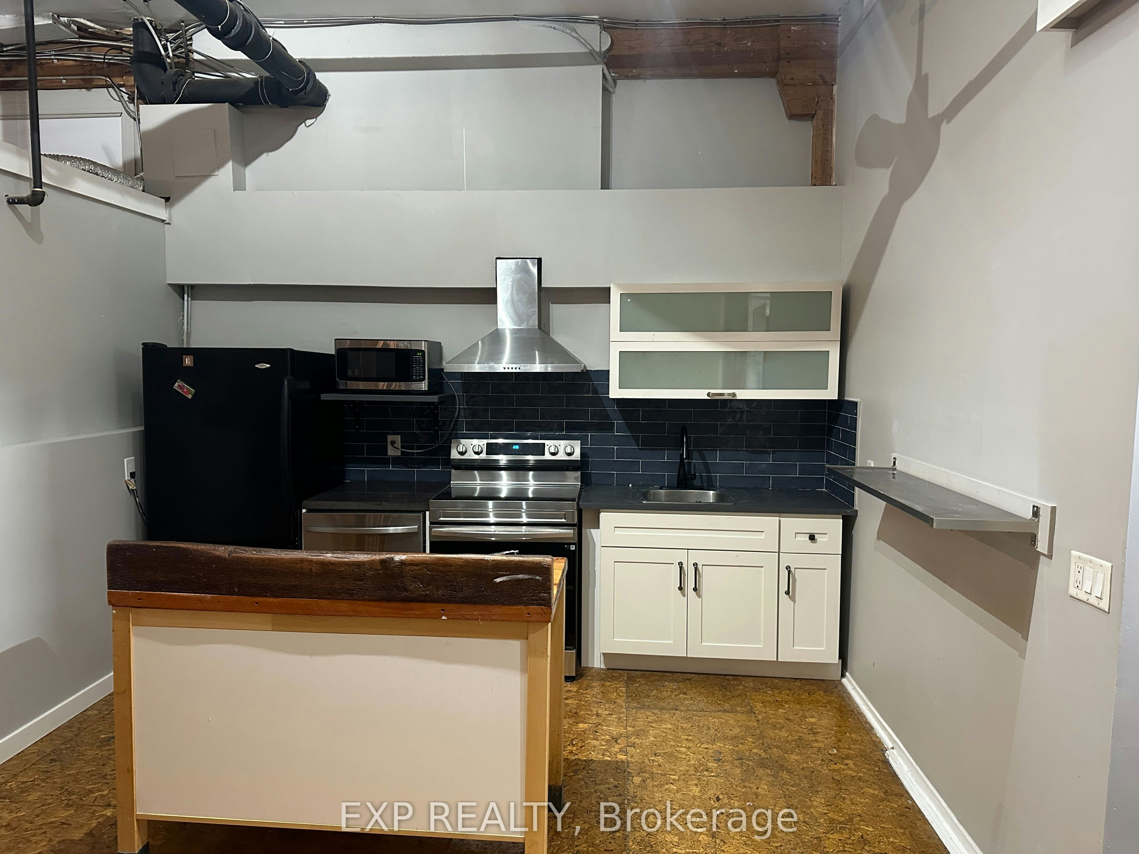 2474-2480 Dundas Street W, Toronto, ON, M6P 1W9 - 31