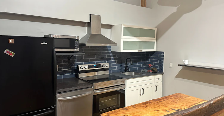 2474-2480 Dundas Street W, Toronto, ON, M6P 1W9 - 29