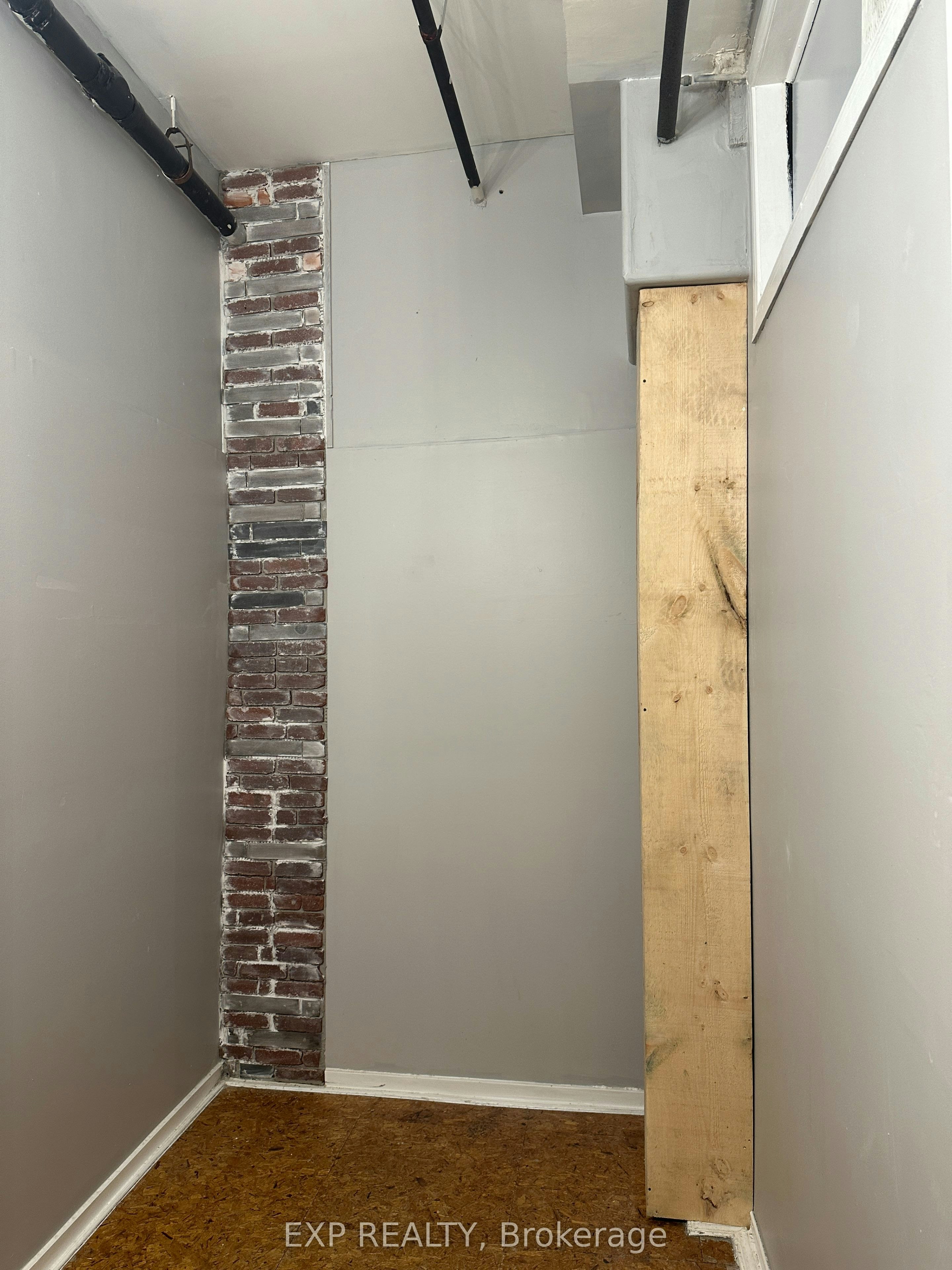 2474-2480 Dundas Street W, Toronto, ON, M6P 1W9 - 14