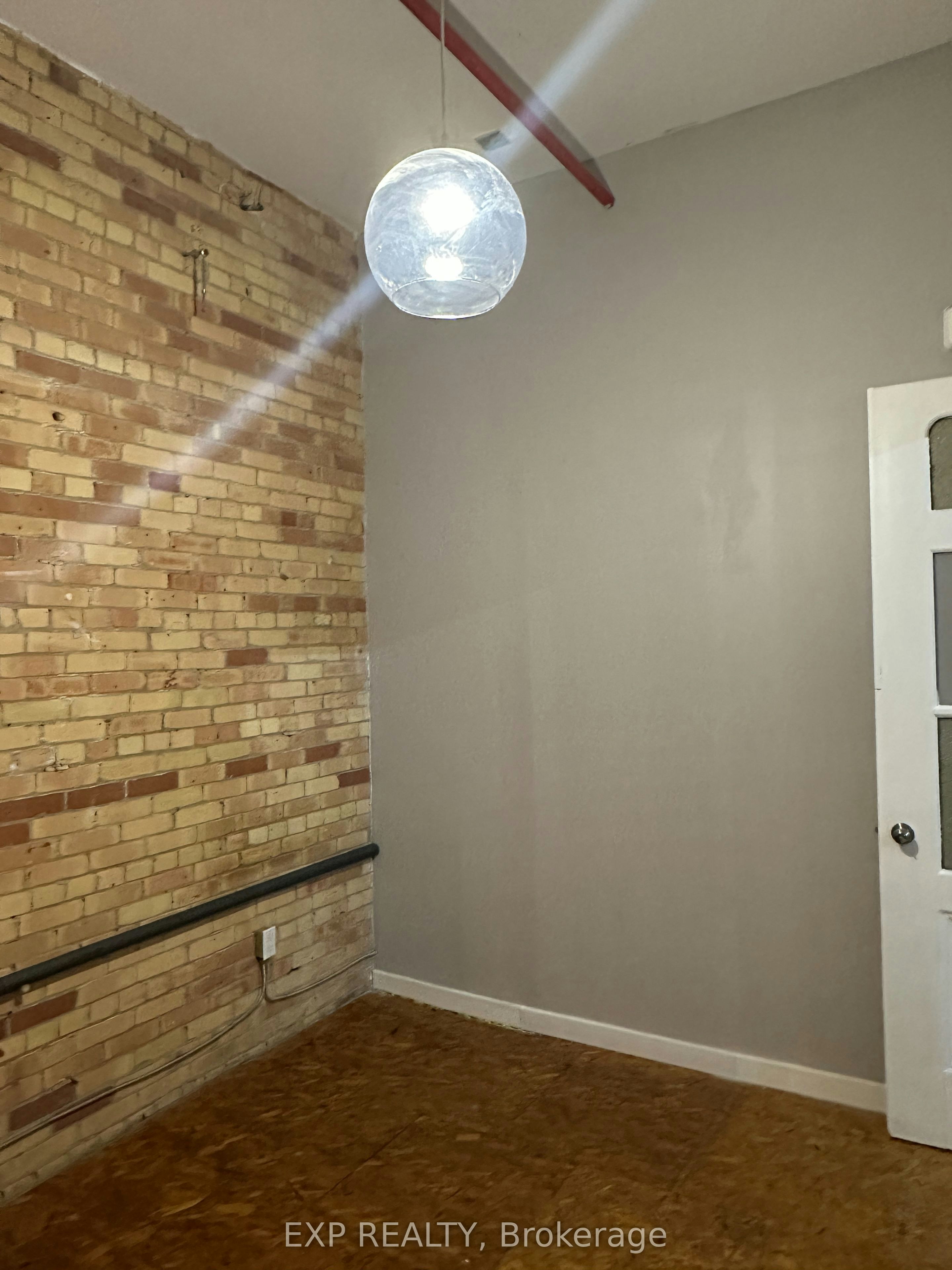 2474-2480 Dundas Street W, Toronto, ON, M6P 1W9 - 17