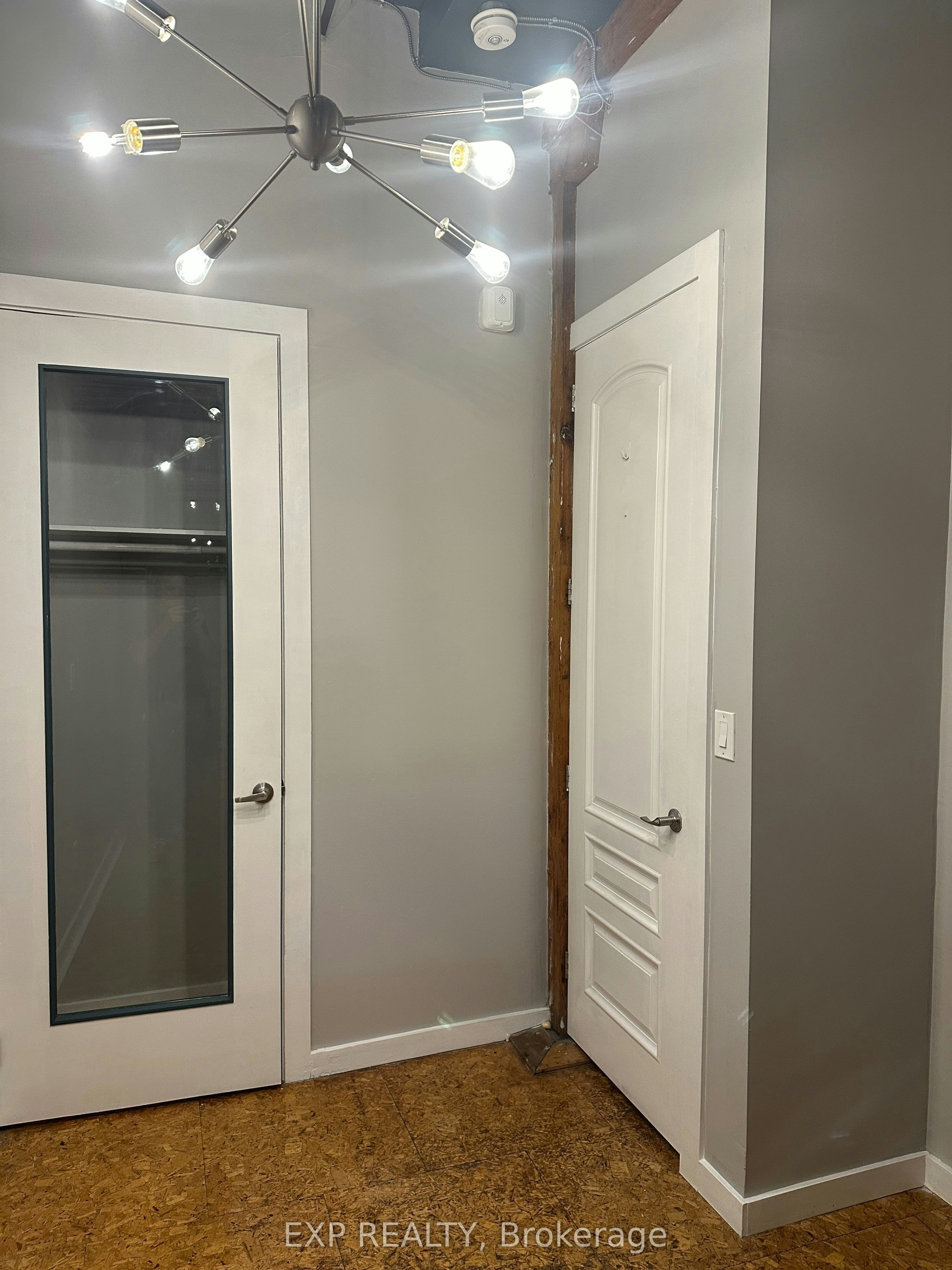 2474-2480 Dundas Street W, Toronto, ON, M6P 1W9 - 21