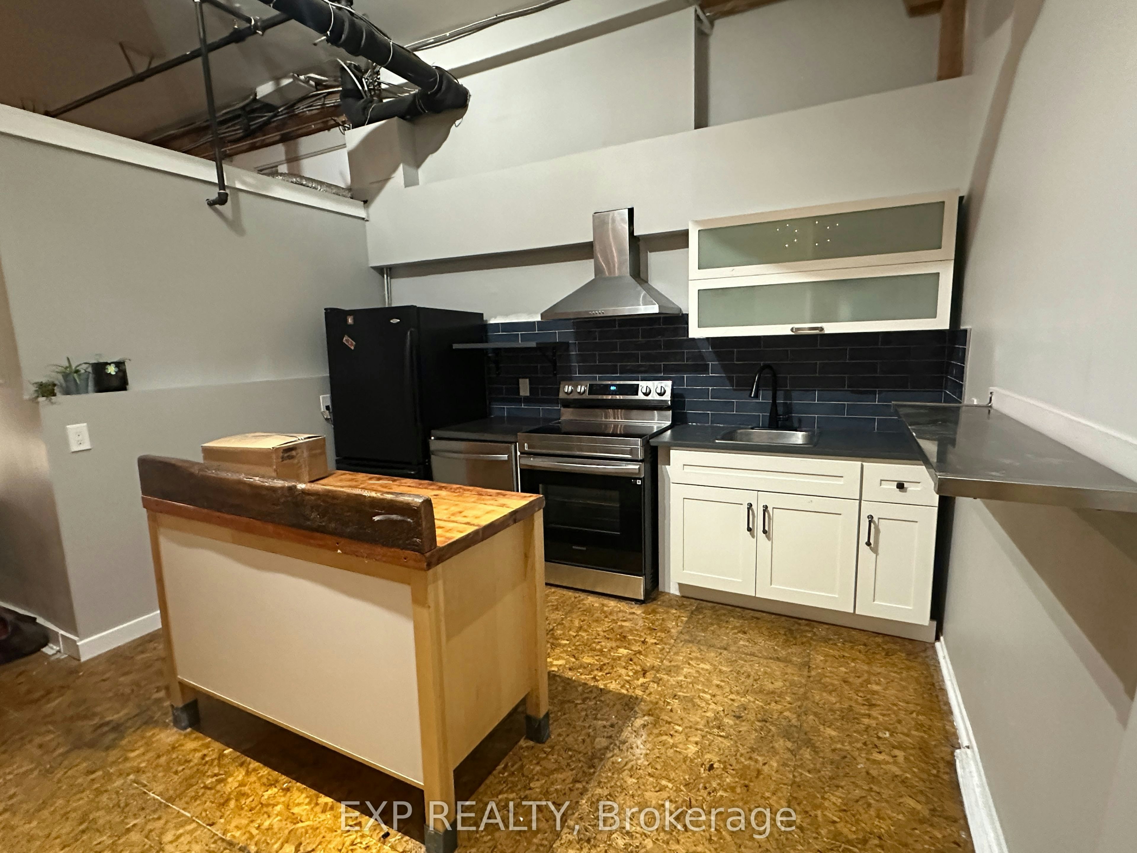 2474-2480 Dundas Street W, Toronto, ON, M6P 1W9 - 34