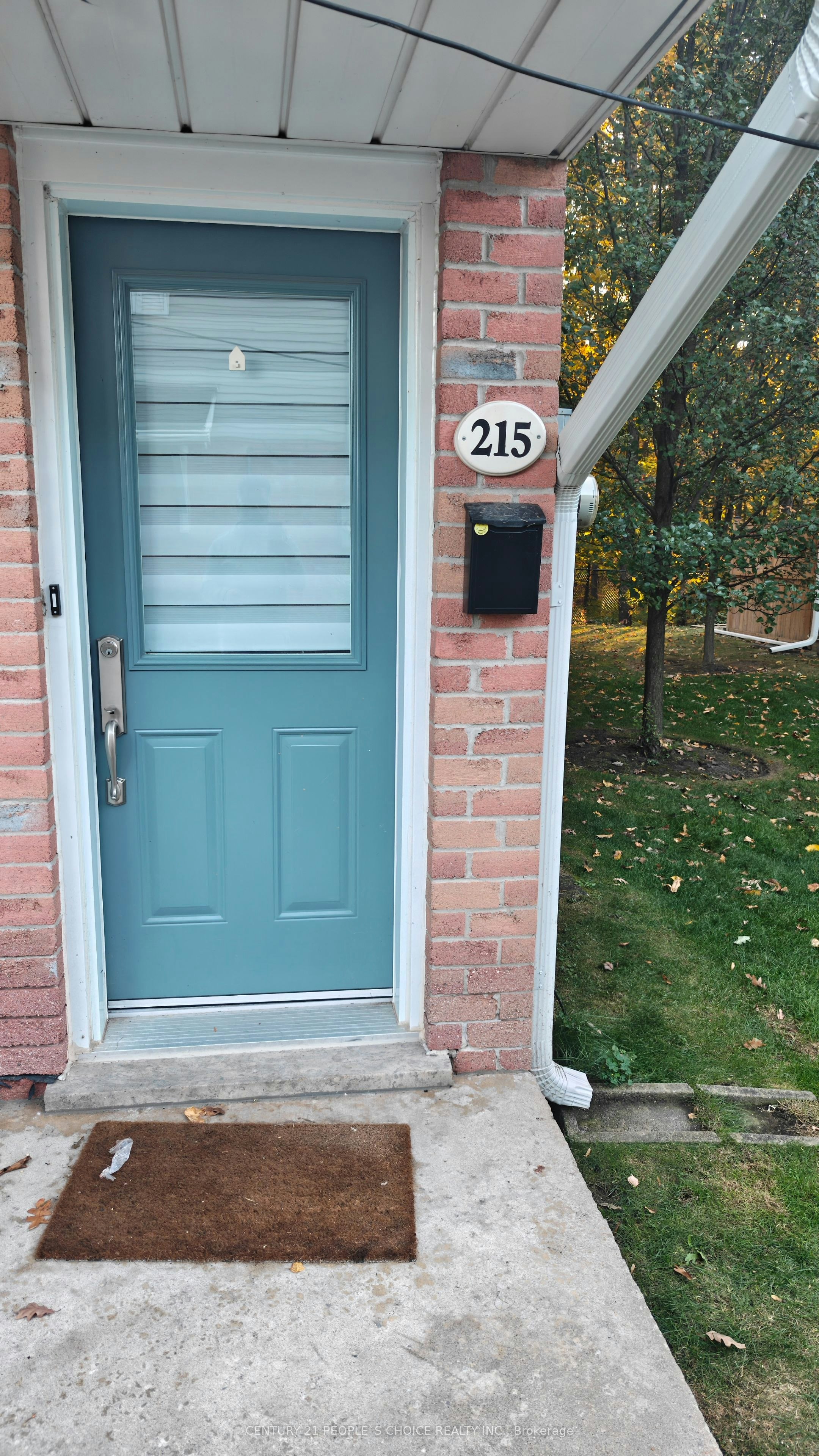 215-2110 Cleaver Avenue, Burlington, ON, L7M 3Z3