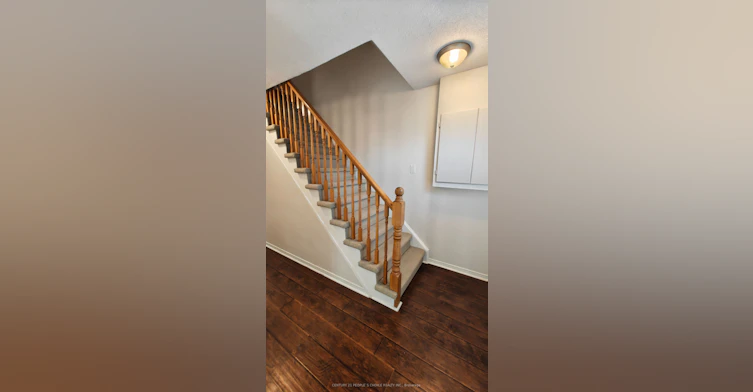215-2110 Cleaver Avenue, Burlington, ON, L7M 3Z3 - 17