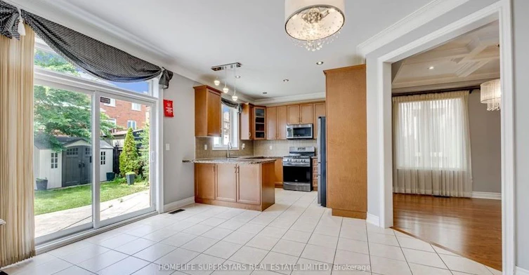 26 Maybeck Drive, Brampton, ON, L6X 0Z1 - 11