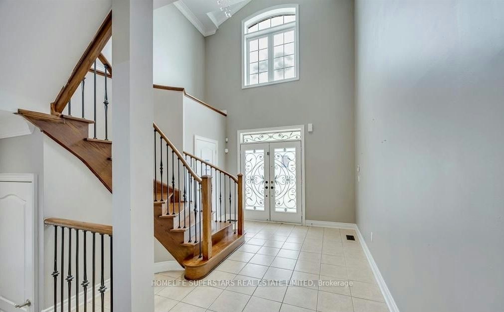 26 Maybeck Drive, Brampton, ON, L6X 0Z1 - 3