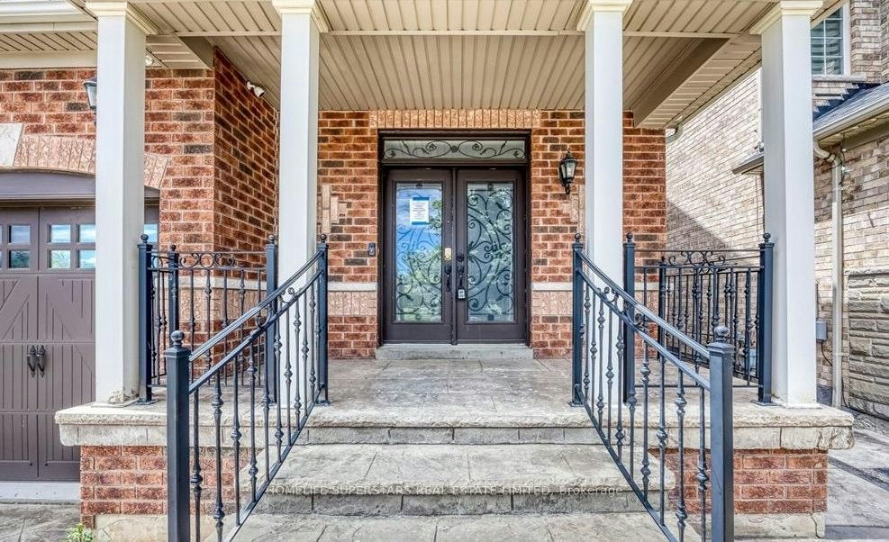 26 Maybeck Drive, Brampton, ON, L6X 0Z1 - 2