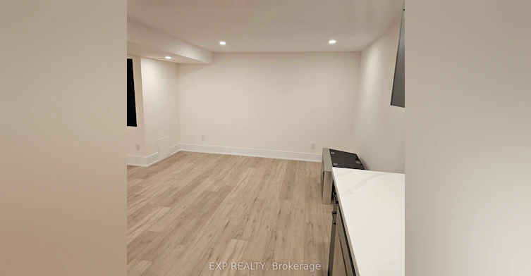 5552 Bourget Drive, Mississauga, ON, L5R 3A3 - 4
