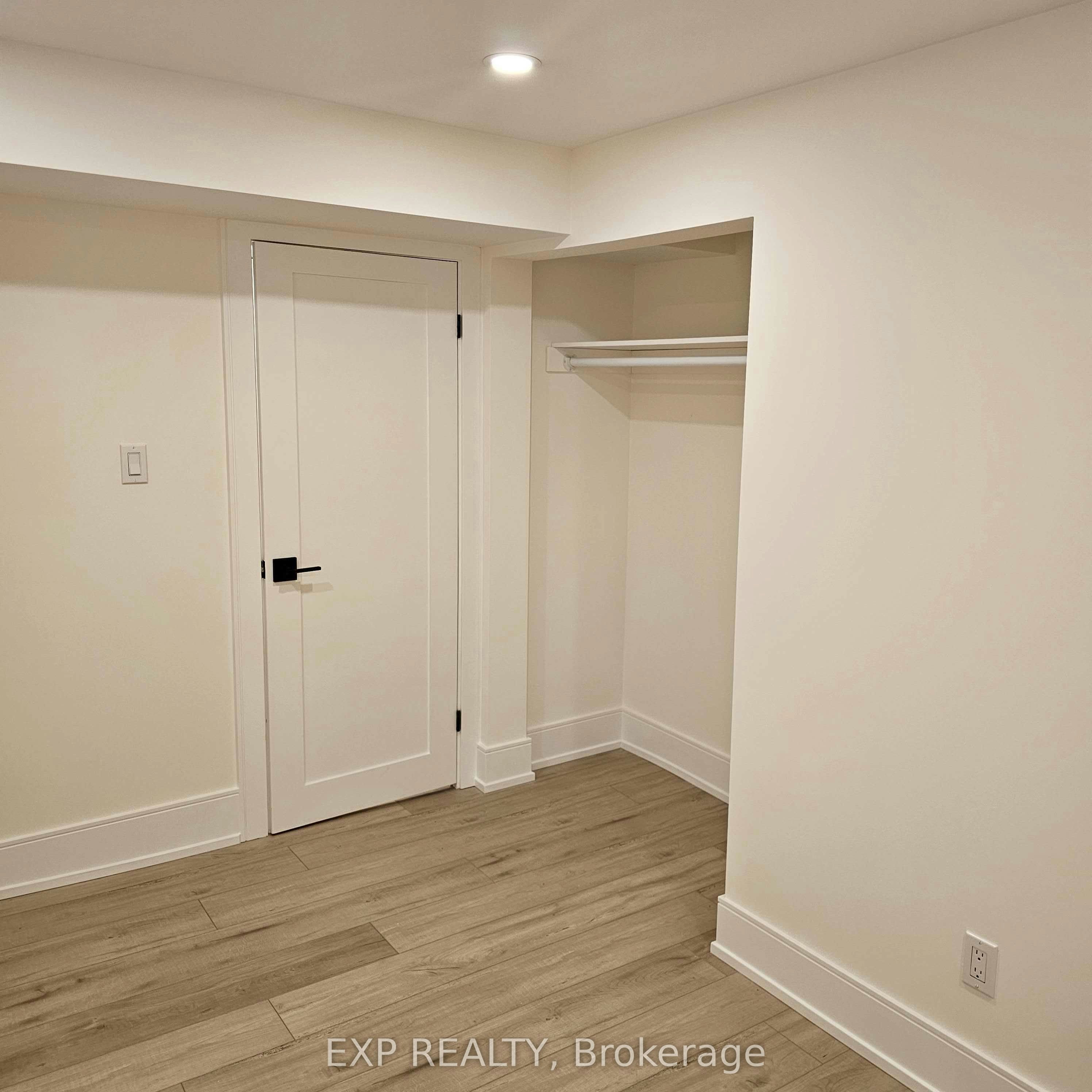 5552 Bourget Drive, Mississauga, ON, L5R 3A3 - 8