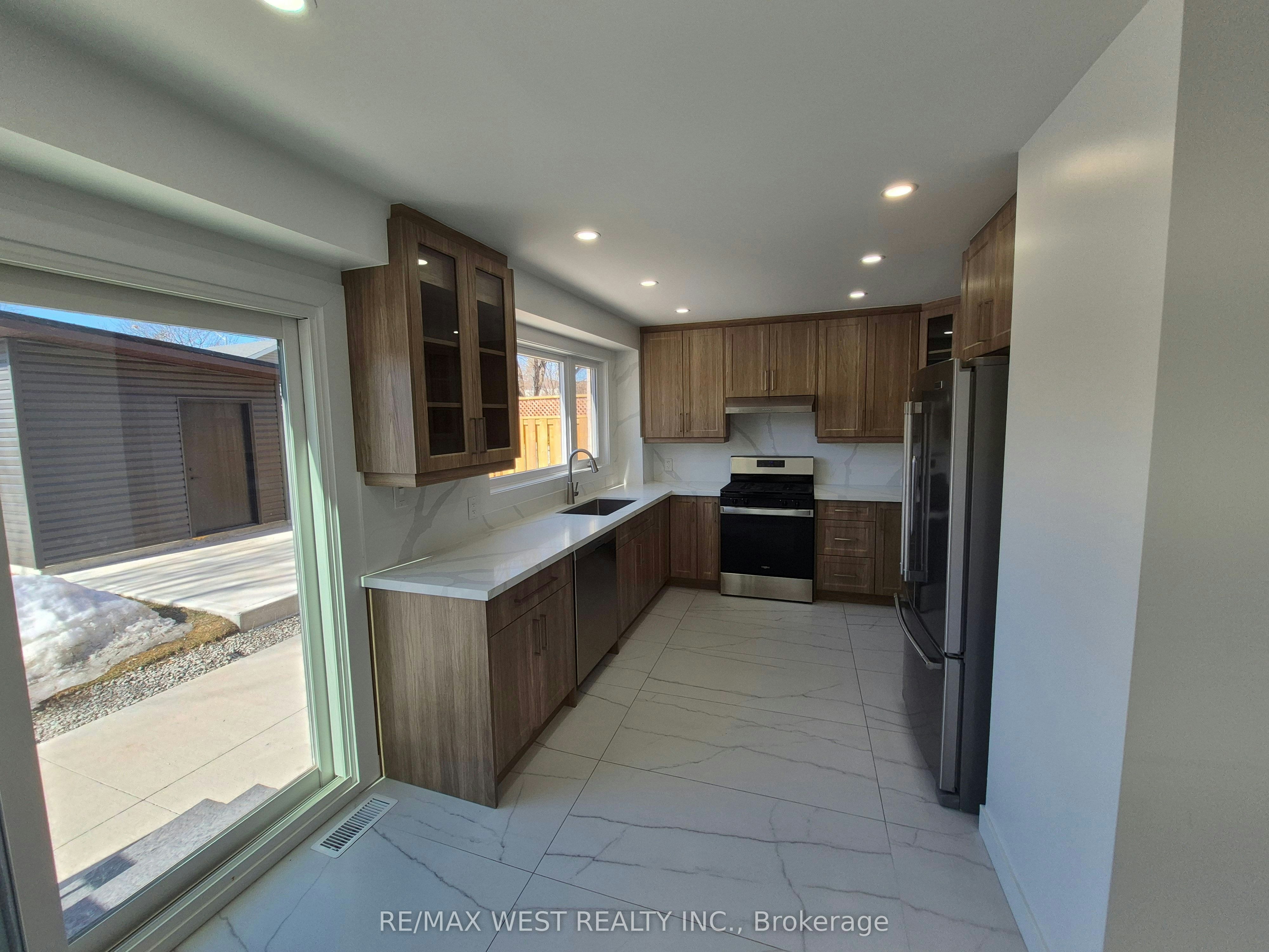 101 Seaborn Road, Brampton, ON, L6V 2C2 - 9