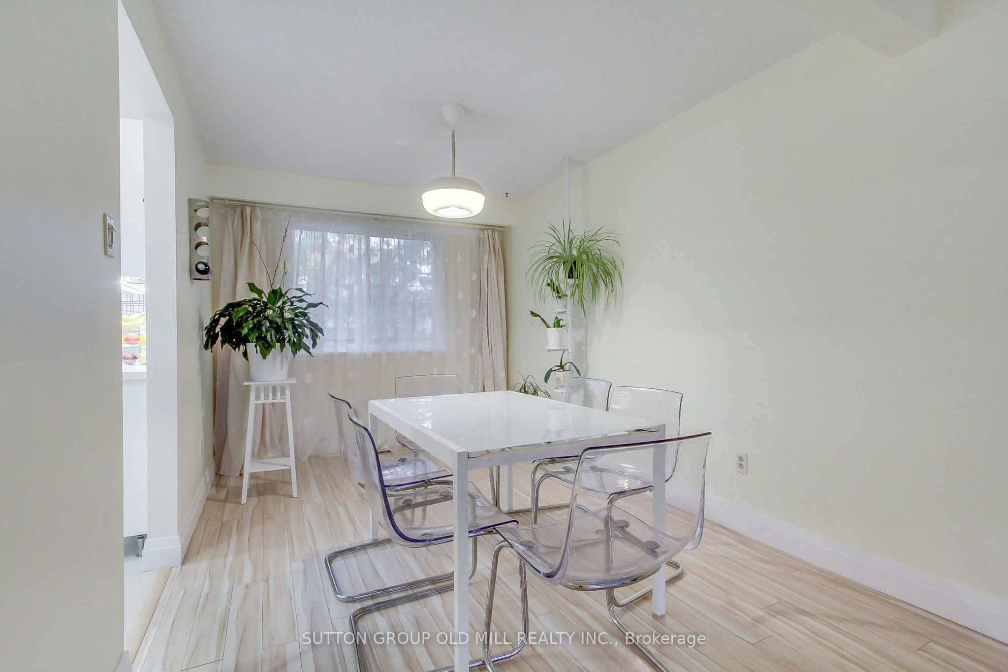 31 Silver Shadow Path, Toronto, ON, M9C 4Y2 - 11