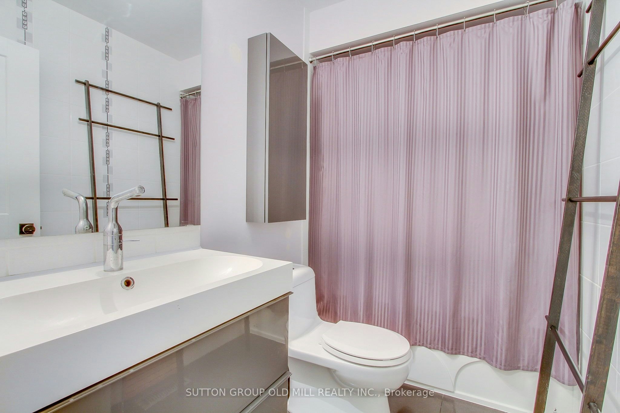 31 Silver Shadow Path, Toronto, ON, M9C 4Y2 - 28