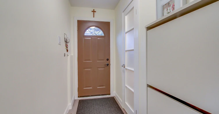 31 Silver Shadow Path, Toronto, ON, M9C 4Y2 - 3