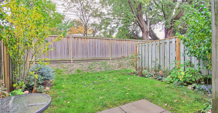 31 Silver Shadow Path, Toronto, ON, M9C 4Y2 - 35